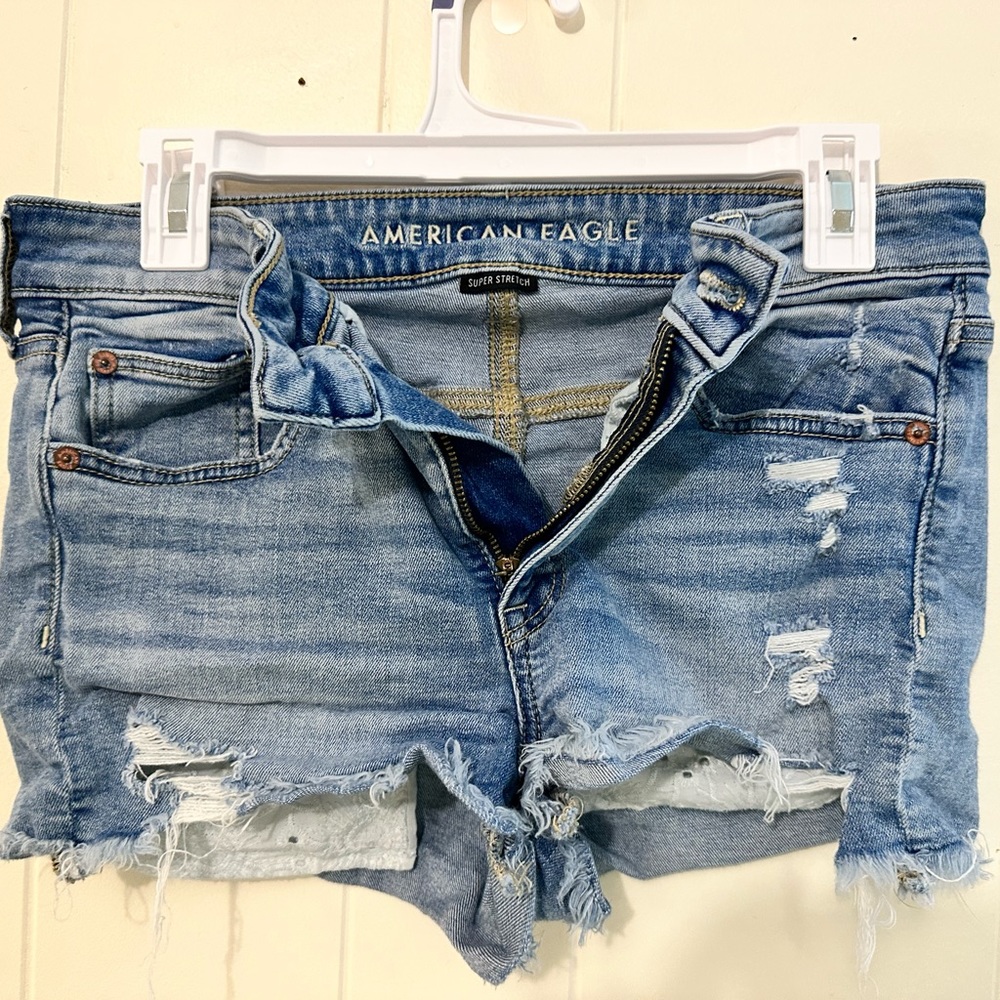 American Eagle High Rise Super Stretch Shortie